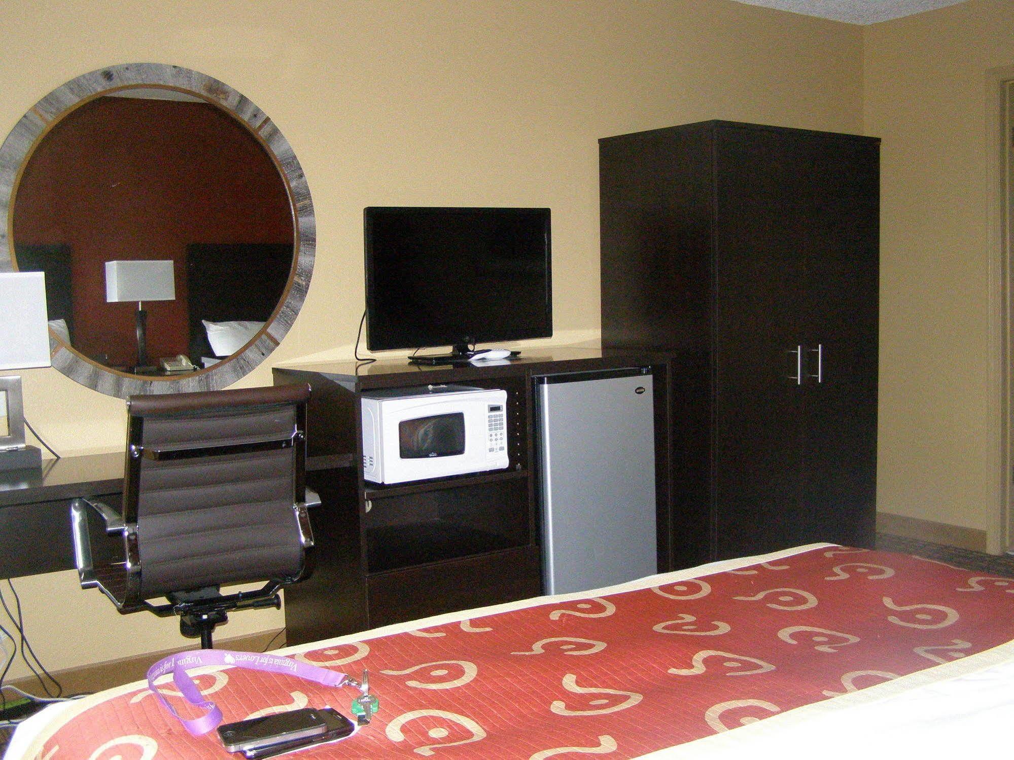 C Punch Inn & Casino Unionville Buitenkant foto